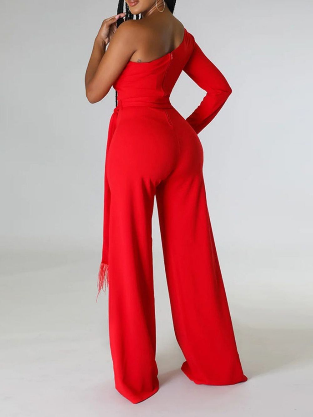 Asymmetrische Damesjumpsuit Over De Volledige Lengte En Slanke Taille Met Halfhoge Taille