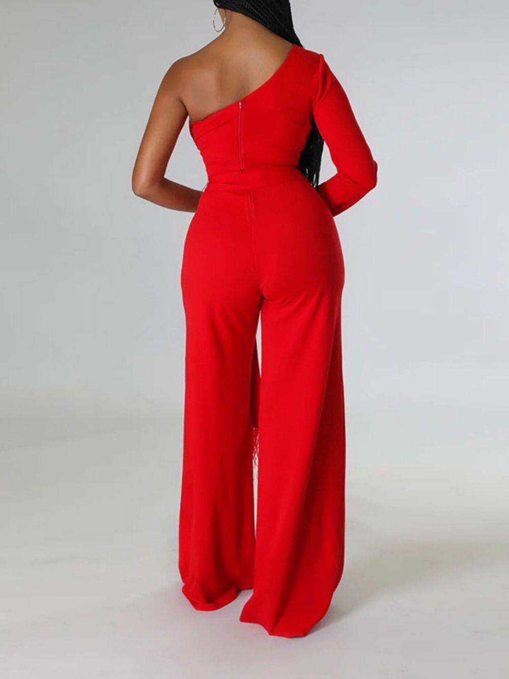 Asymmetrische Damesjumpsuit Over De Volledige Lengte En Slanke Taille Met Halfhoge Taille