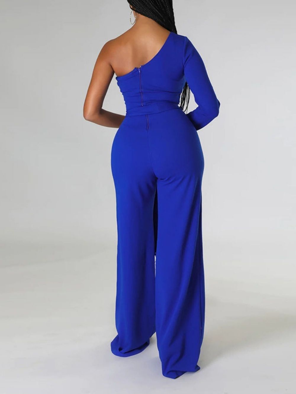 Asymmetrische Damesjumpsuit Over De Volledige Lengte En Slanke Taille Met Halfhoge Taille