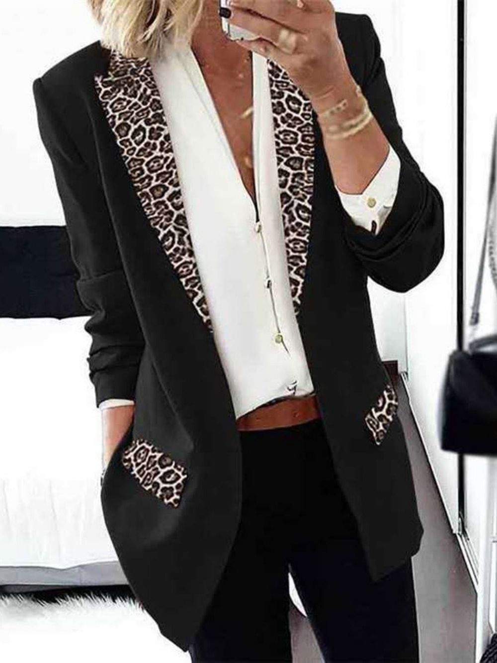 Damesblazer Dames Met Lange Mouwen En Inkeping In Luipaardprint