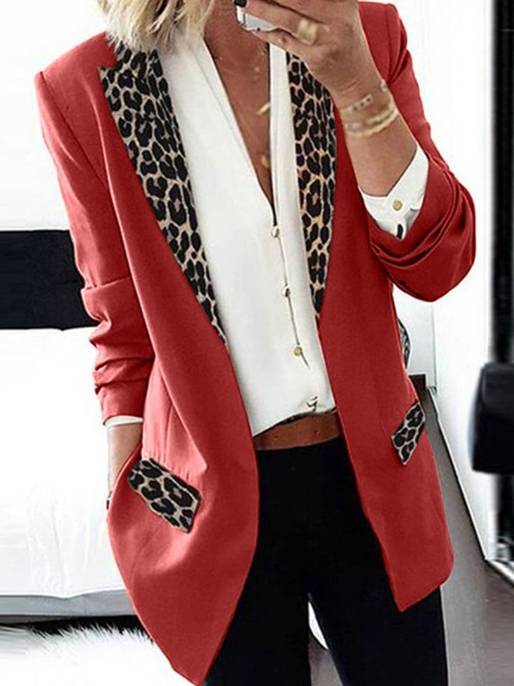 Damesblazer Dames Met Lange Mouwen En Inkeping In Luipaardprint