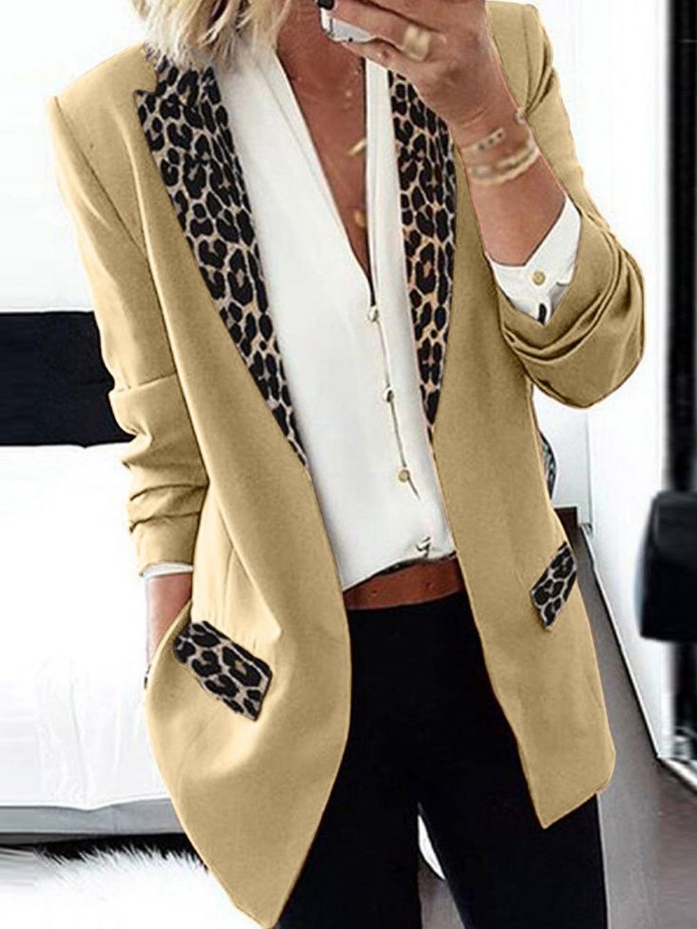 Damesblazer Dames Met Lange Mouwen En Inkeping In Luipaardprint