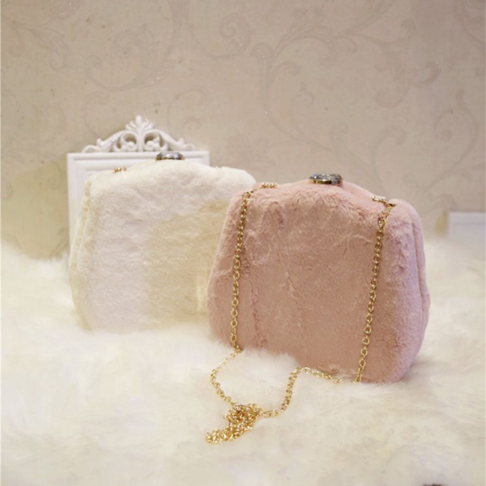 Chain Rabbit Hair Clutches & Avondtassen