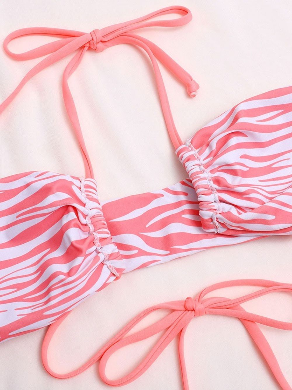 Sexy Bikini Met Veters En Zebrastrepen