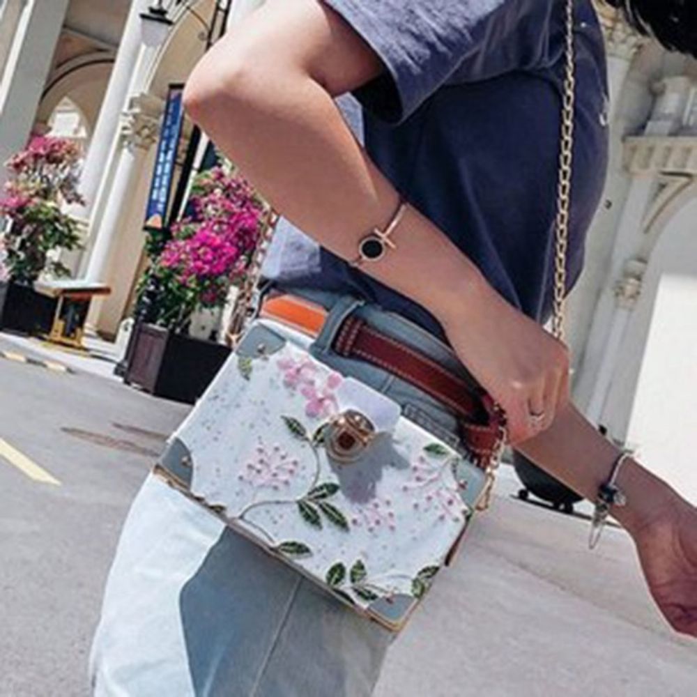 Crossbodytassen Met Geborduurde Bloemen Pu-Flap