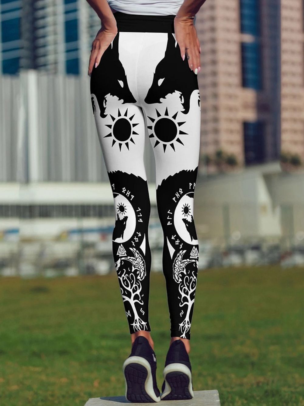 Handgeschilderde Tiktok-Legging Met Sportprint En Hoge Taille