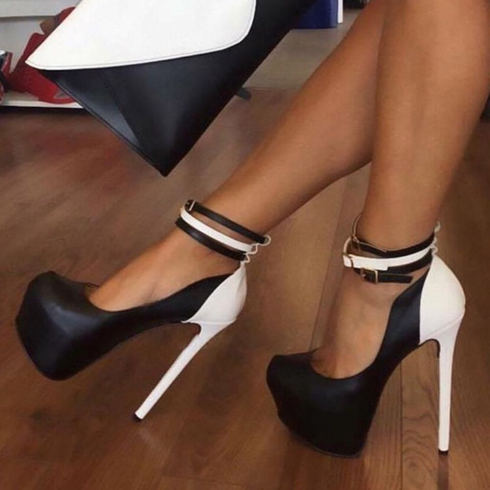 Pu-Pumps Met Stilettohak En Kleurblokken