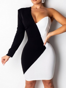 Asymmetrische Bodycon-Jurk Met Schuine Kraag En Lange Mouwen