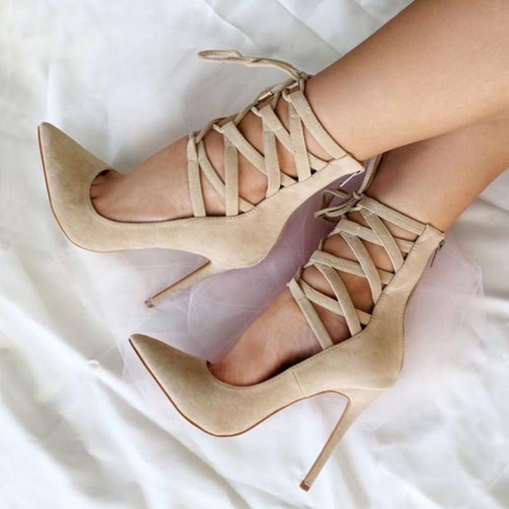 Beige Pumps Met Kruisband En Spitse Neus