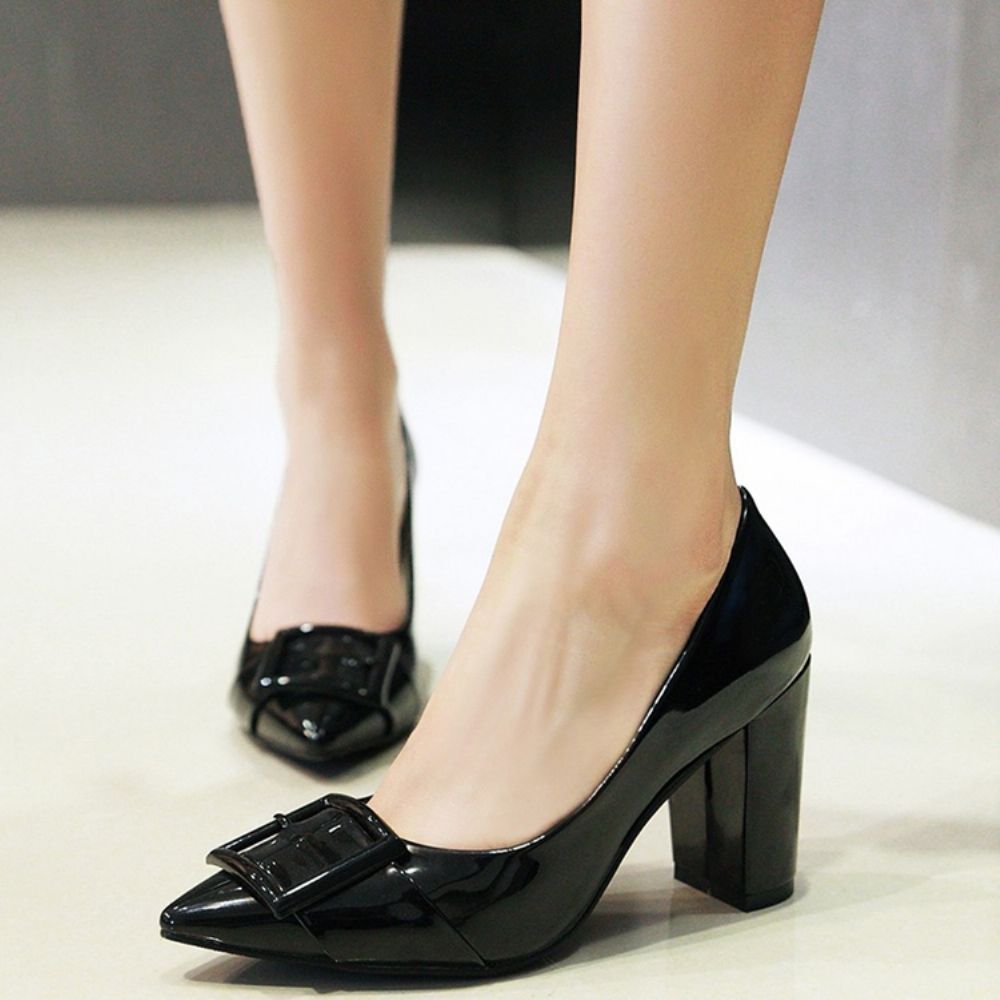 Charmante Lakleren Pumps Met Puntneus