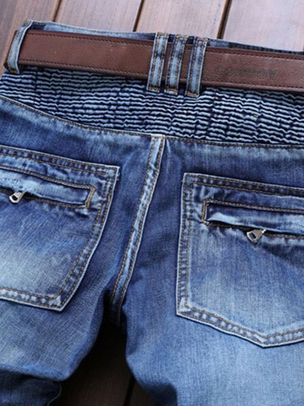 Europese Herenjeans Met Rechte Plooien En Halfhoge Taille