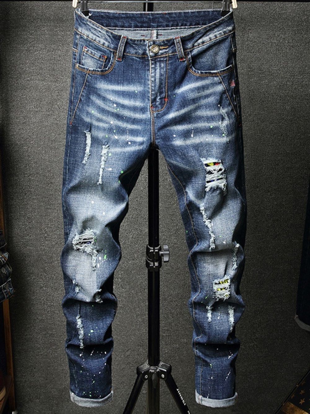 Gedragen Jeans Met Rechte Taille En Ritssluiting