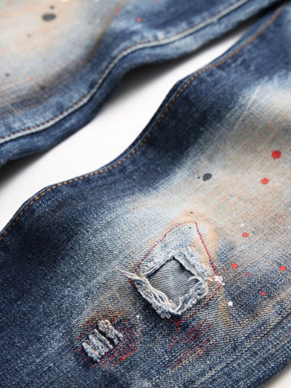 Verfspetters Rechte Jeans Met Halfhoge Taille En Knopen