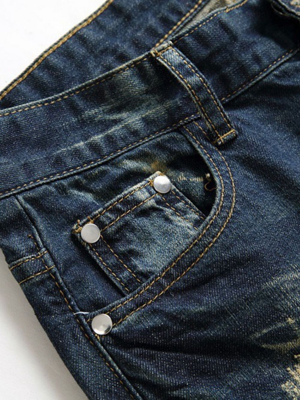 Versleten Herenjeans Met Rechte Ritssluiting En Halfhoge Taille