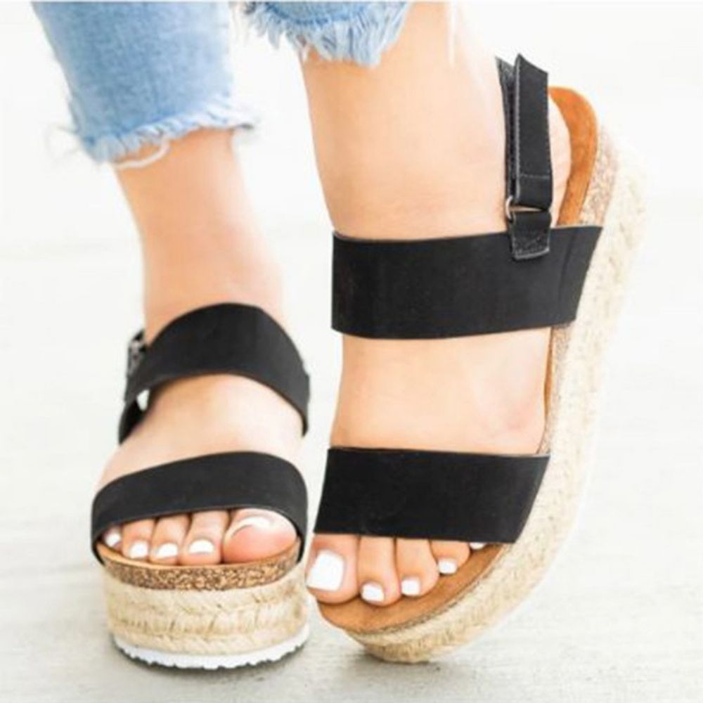 Platformsandalen Met Open Teen En Gesp