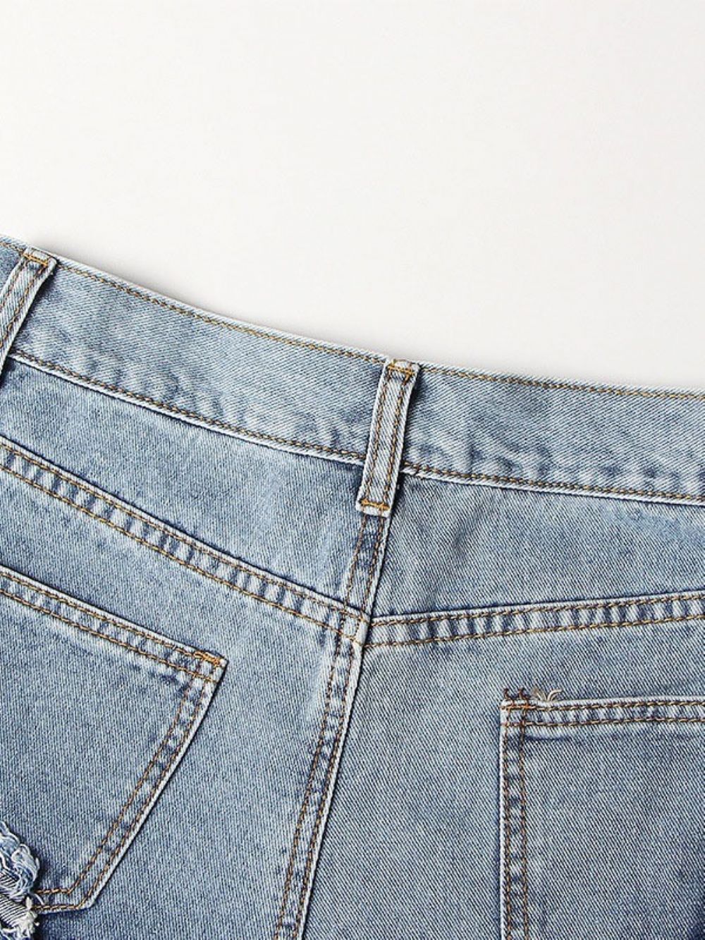 Smalle Damesdenimshort Met Kwastjes En Smalle Rits