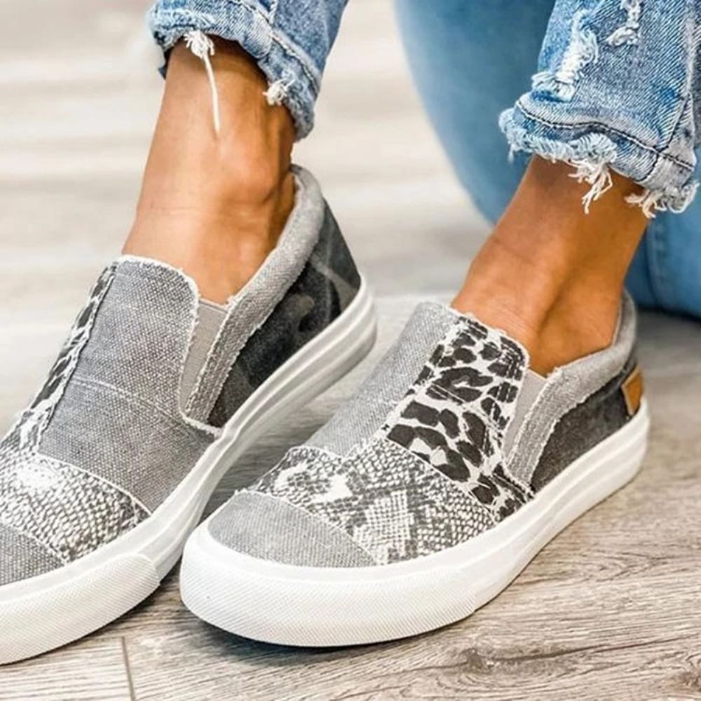 Thread Slip-On Laag Uitgesneden Bovenste Luipaard Sneakers