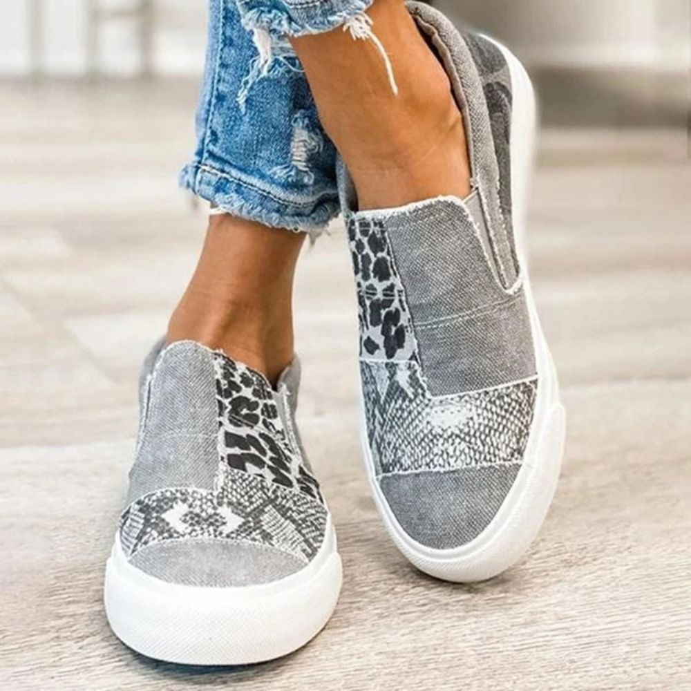 Thread Slip-On Laag Uitgesneden Bovenste Luipaard Sneakers