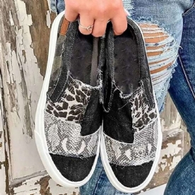 Thread Slip-On Laag Uitgesneden Bovenste Luipaard Sneakers