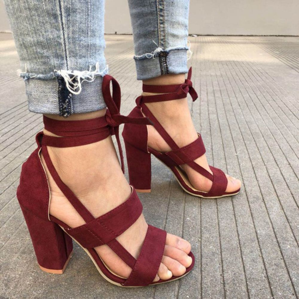 Hielbedekkende Peep-Toe Chunky Heel Effen Sandalen Dames